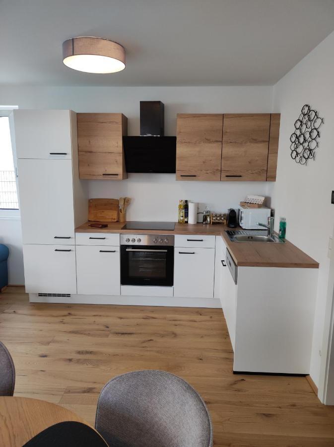 Apartamento Roksox-home Gegenueber Der Uno-city Und Kaiserwasser